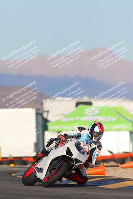 media/Dec-05-2024-Racers Edge (Thu) [[e102e0690b]]/3-B Group/Session 5 (Turn 16)/